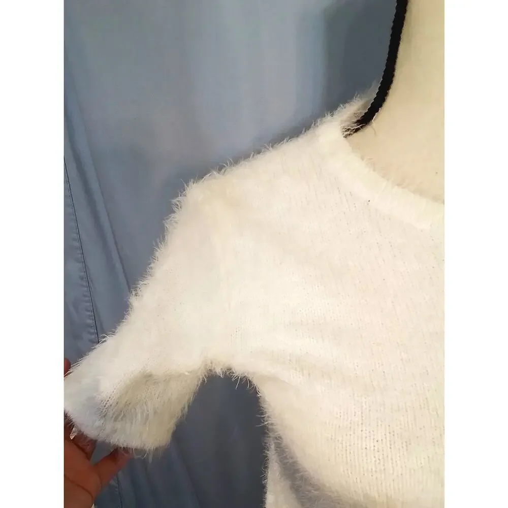 EBBY AND I  soft cozy short sleeve crop  sweater